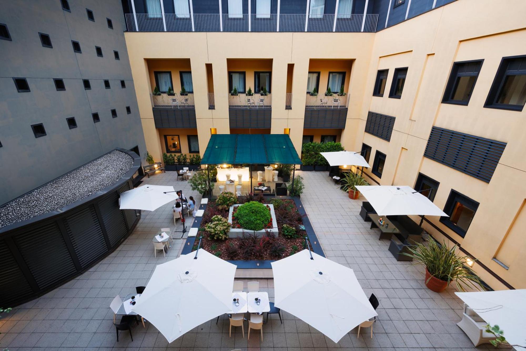 iH Hotels Milano Gioia Esterno foto