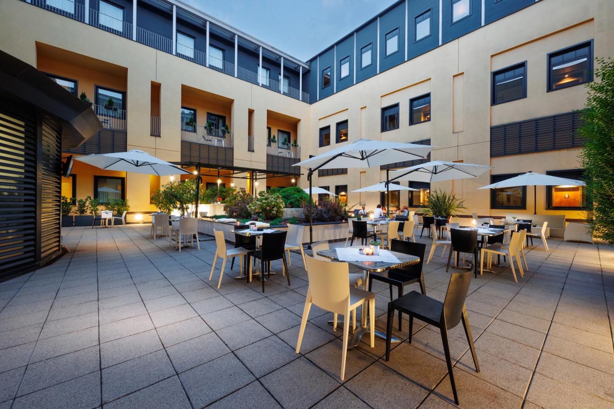 iH Hotels Milano Gioia Esterno foto